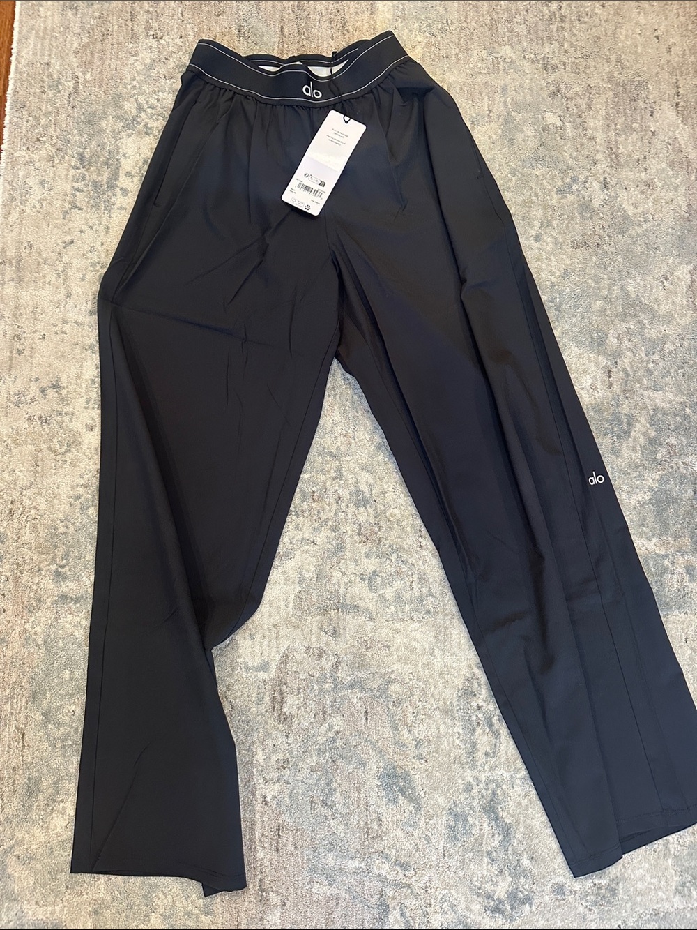 ALO Yoga Women’s Suit up Jogger Pants
